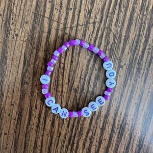 Taylor Swift Friendship Bracelet